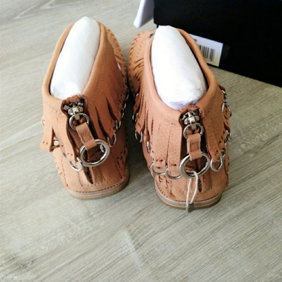 HP Alexander Wang Montana Fringe Chain Moccasins - Picture 2 of 5